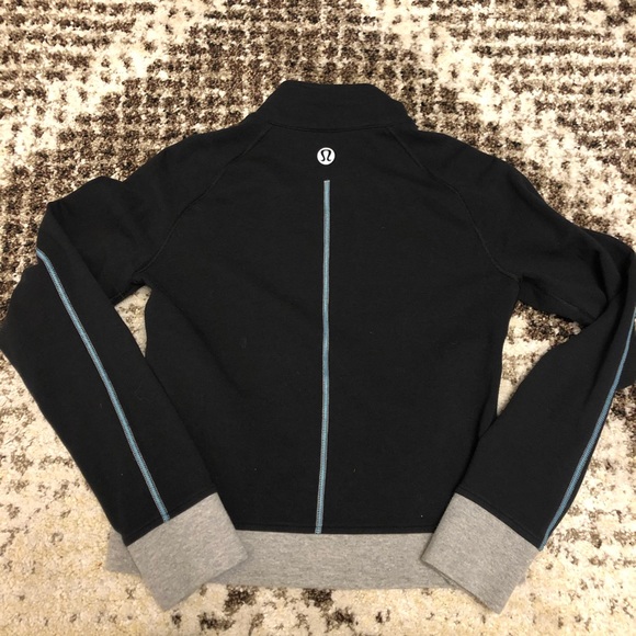 Lululemon Athletica sweater zip up size 6 - Picture 3 of 4